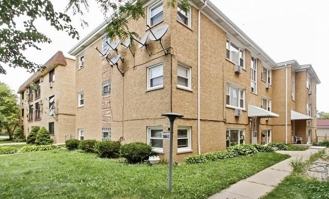 5484 W Higgins Ave Unit Gc #GC - Photo 1 of 1