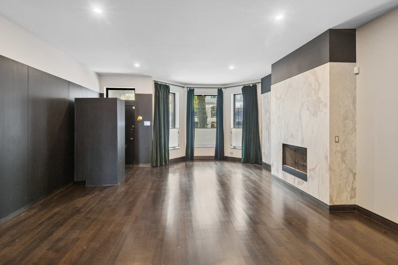 44 E Cedar St - Photo 2 of 35