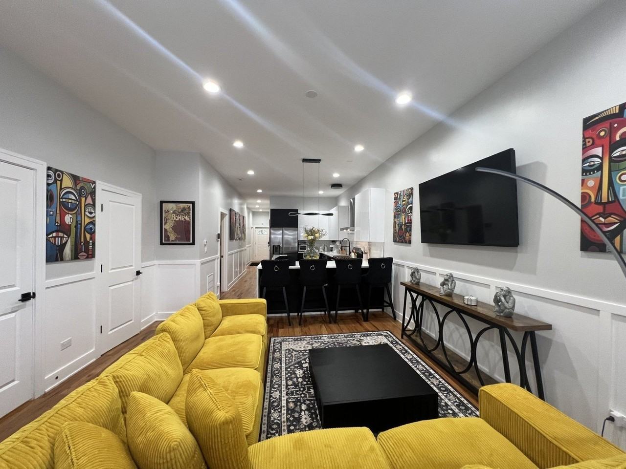 6613 S Langley Ave Unit 1 #1 - Photo 3 of 24