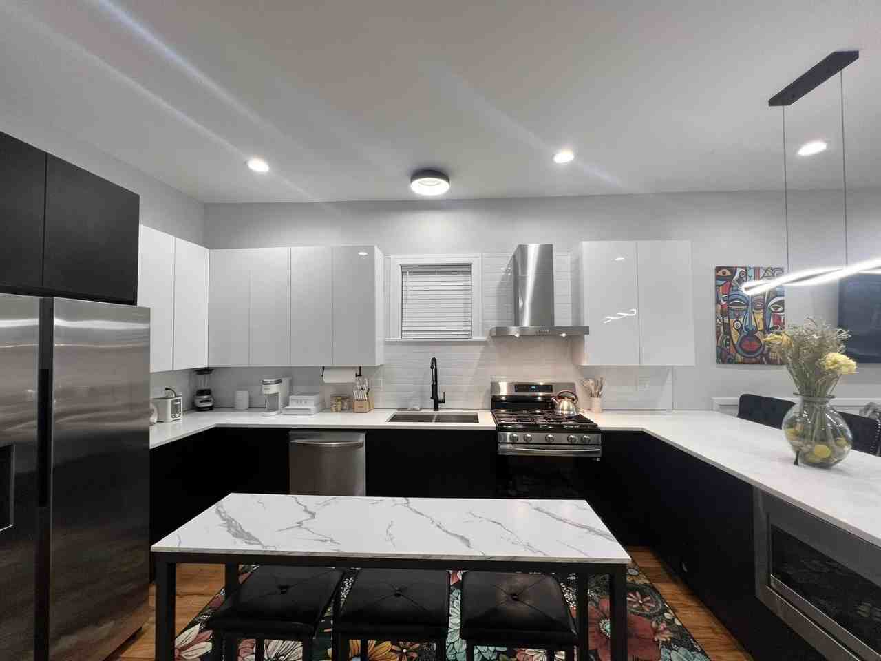 6613 S Langley Ave Unit 1 #1 - Photo 7 of 24