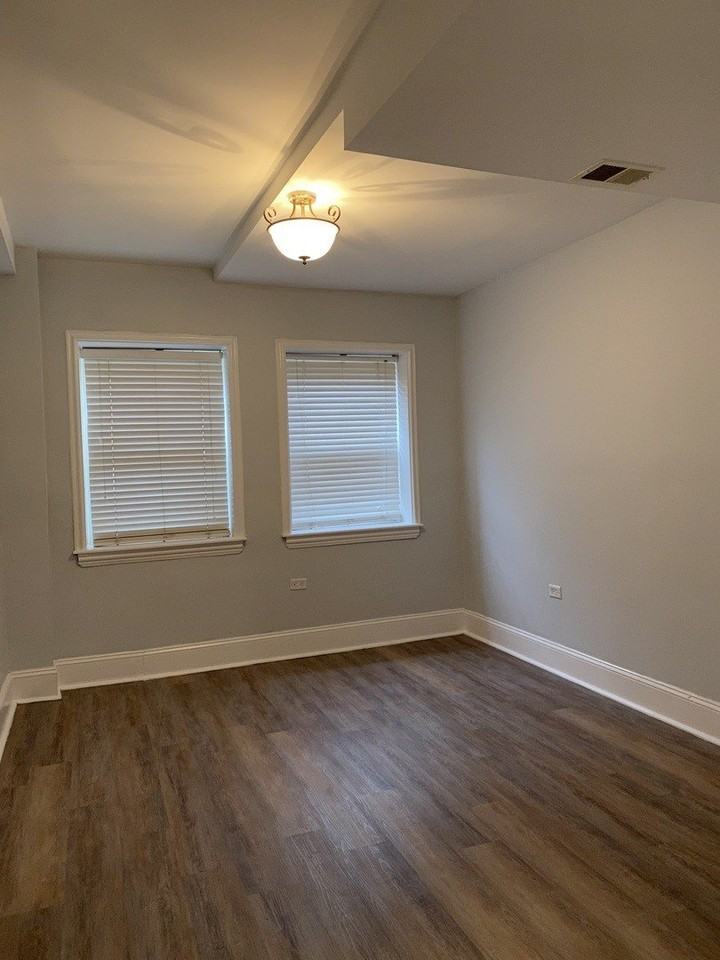 7010 S Merrill Ave Unit G #G - Photo 6 of 17