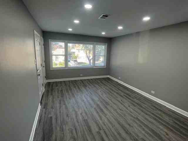 432 Hickory St Apt 1 #1 - Photo 5 of 11