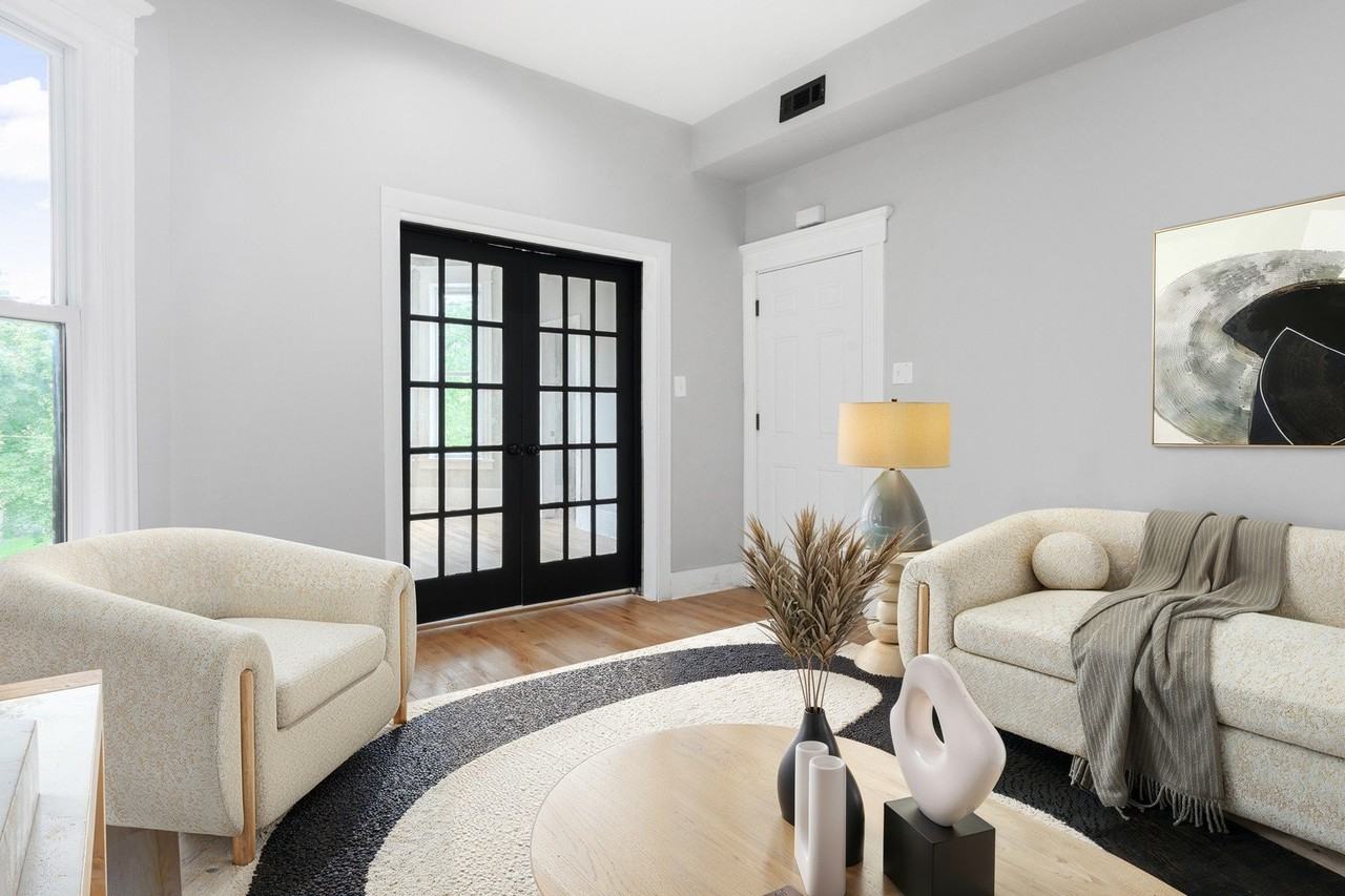 6923 S Vernon Ave Apt 1 #1 - Photo 5 of 16