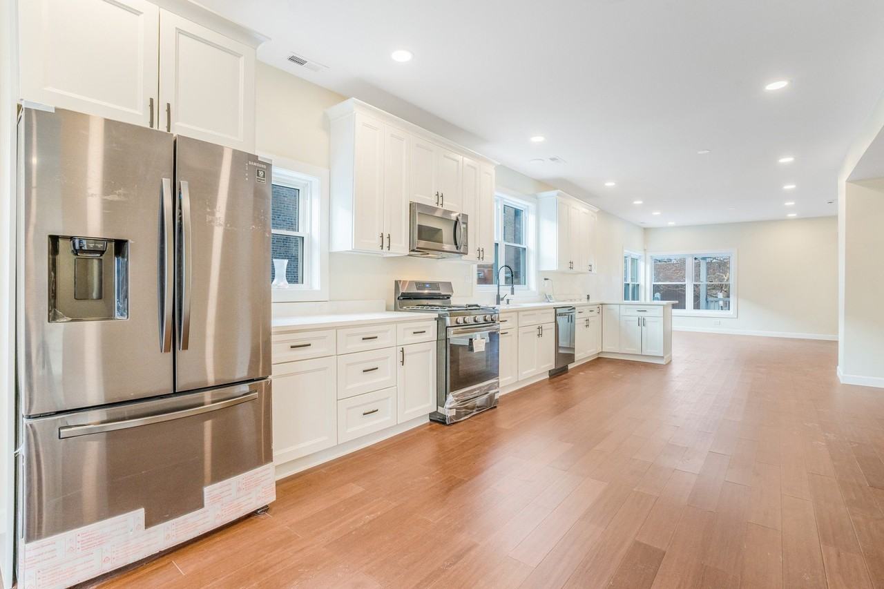 4019 N Tripp Ave Unit 1 #1 - Photo 2 of 20