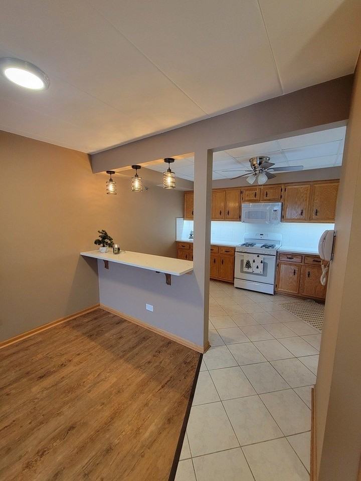 10418 S Keating Ave Apt 1a #1A - Photo 5 of 15