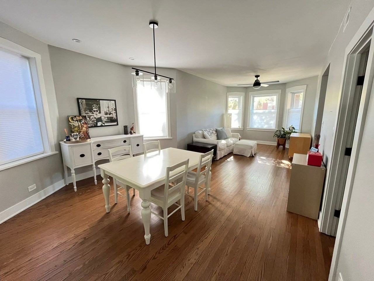 2548 W Argyle St Unit 1 #1 - Photo 4 of 11