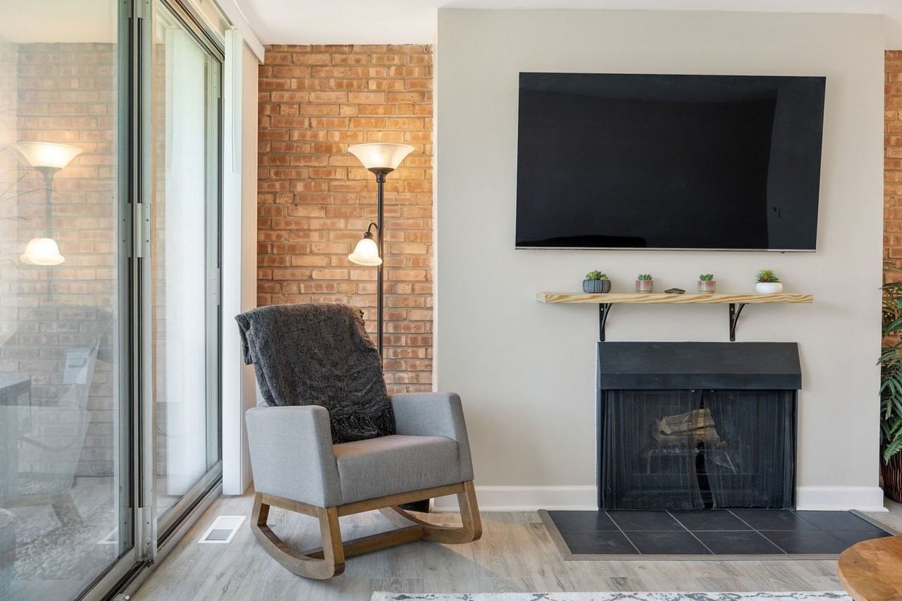 6000 E Lake Dr Apt 1d #1D - Photo 5 of 28