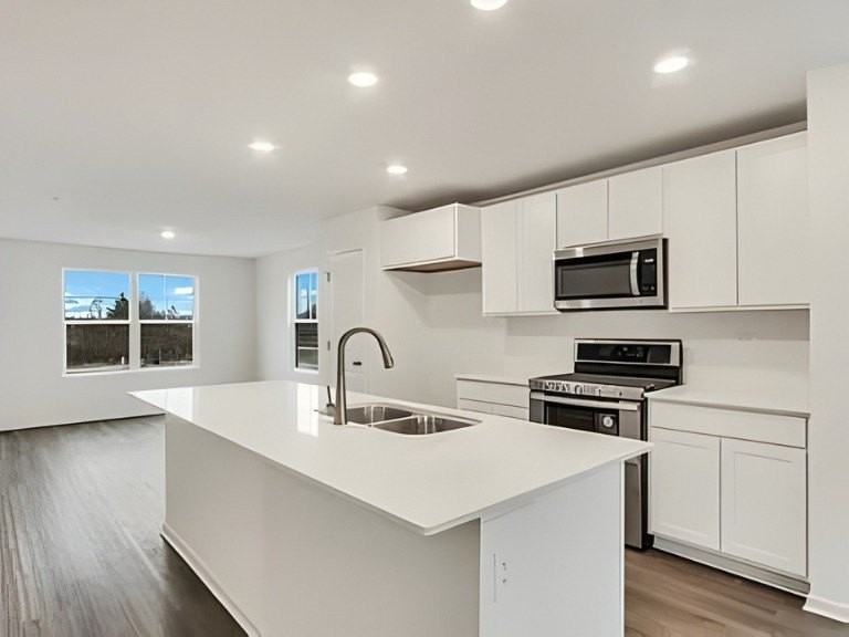 367 Bridgeview Ct Unit 367 #367 - Photo 7 of 26