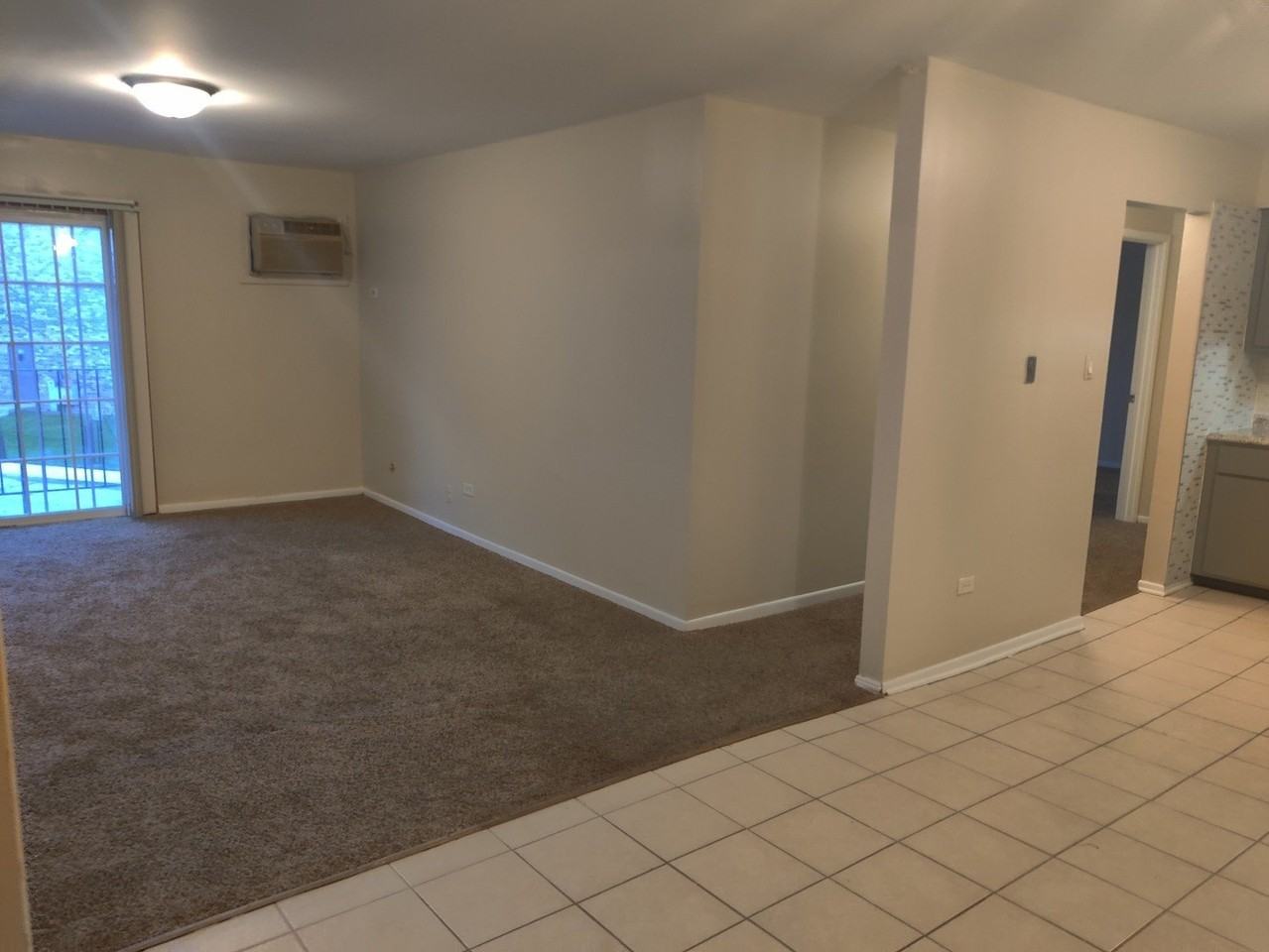 121 W Elk Trl Apt 221 #221 - Photo 2 of 10