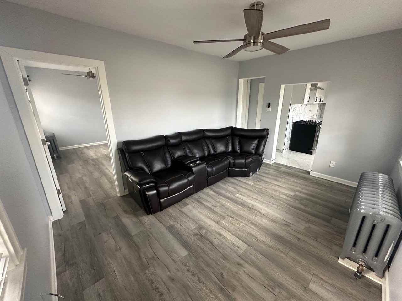 6 S Monterey Ave Apt E #E - Photo 4 of 11