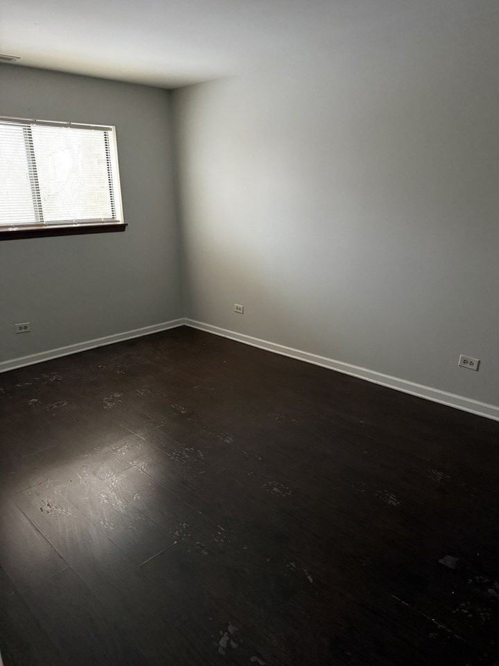 2264 Abbeywood Dr Apt B #B - Photo 7 of 12