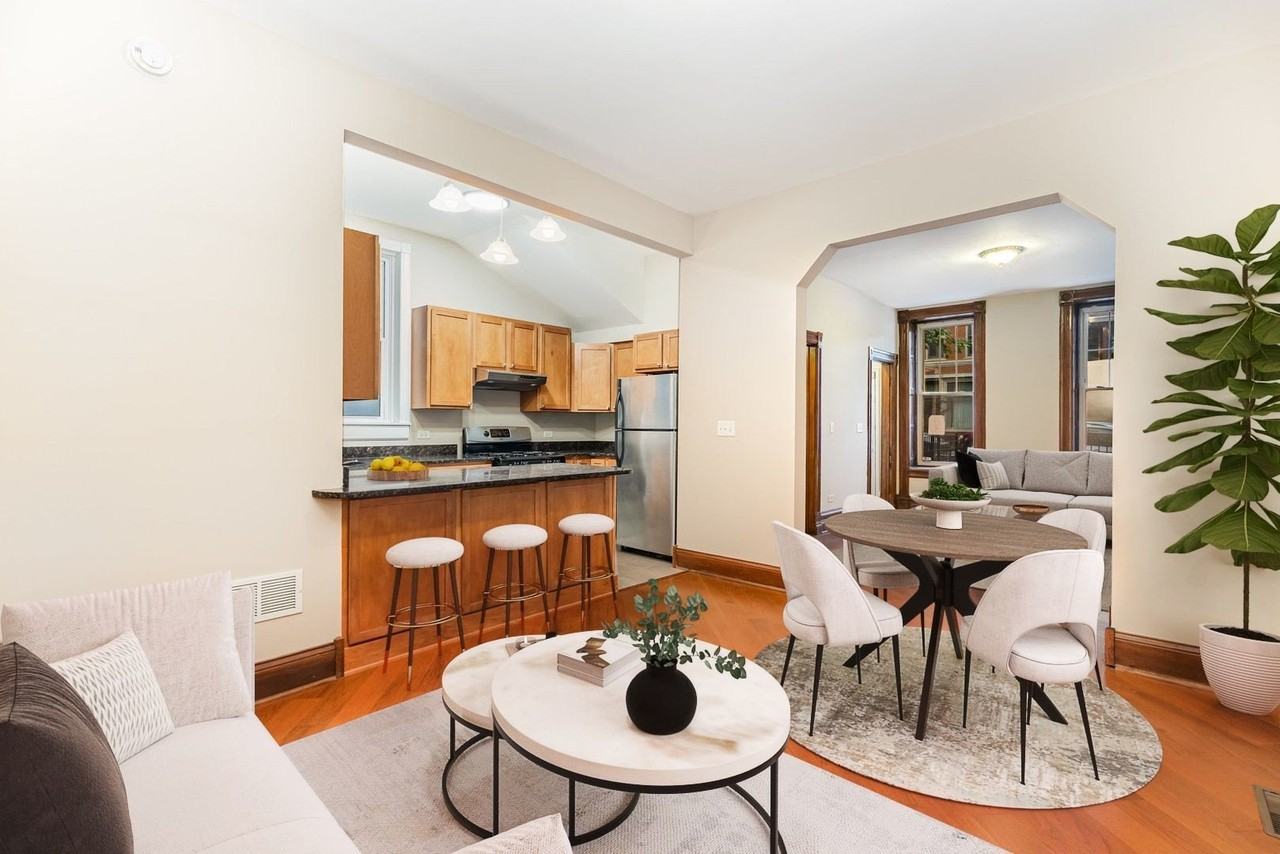 1809 W Cortland St Apt 1 #1 - Photo 4 of 11