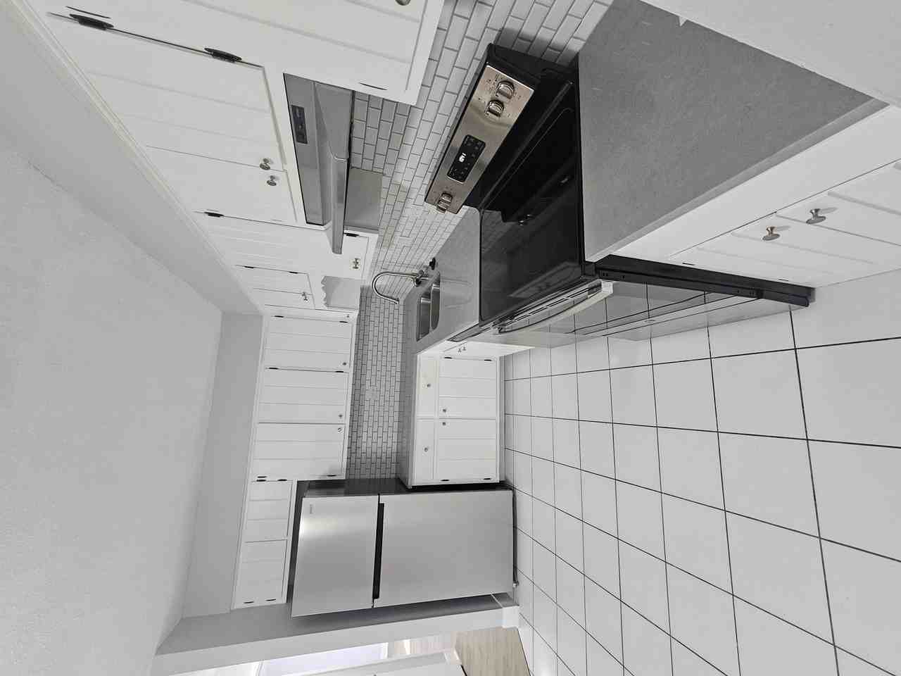 212 Madison St Unit 3b #3B - Photo 7 of 8