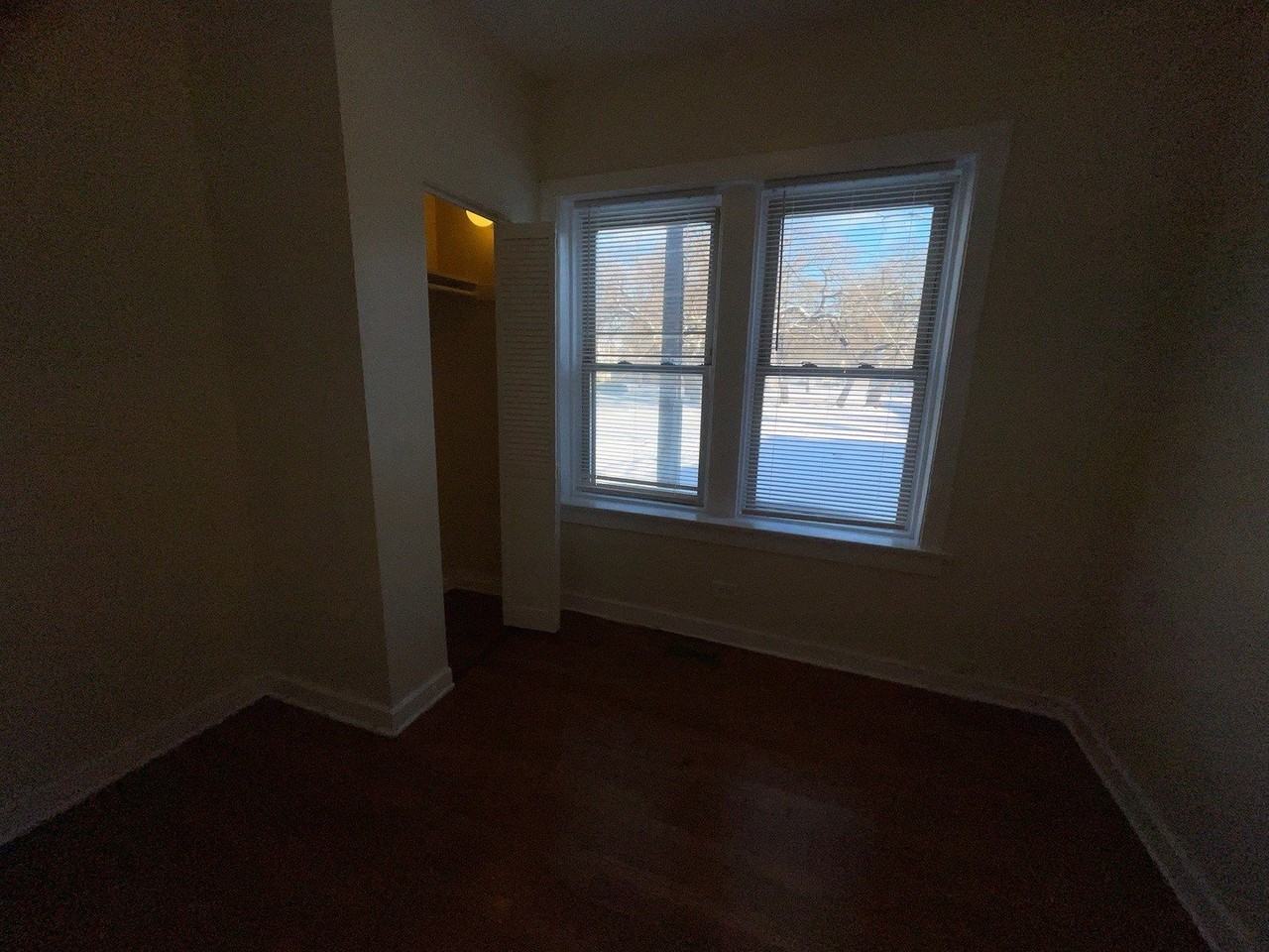 714 W 80th St Unit 1 #1 - Photo 5 of 10