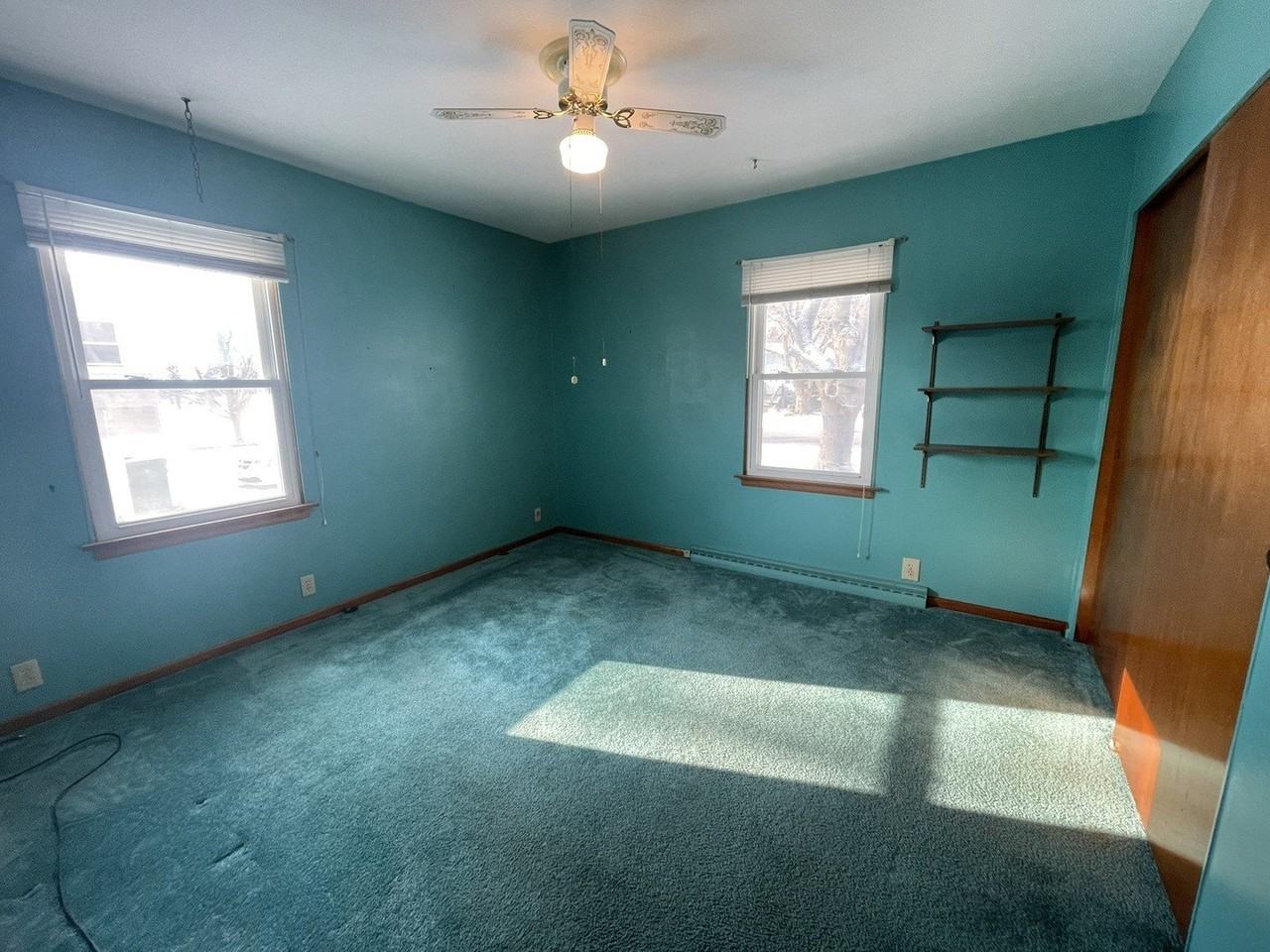 320 Thelma St - Photo 6 of 16