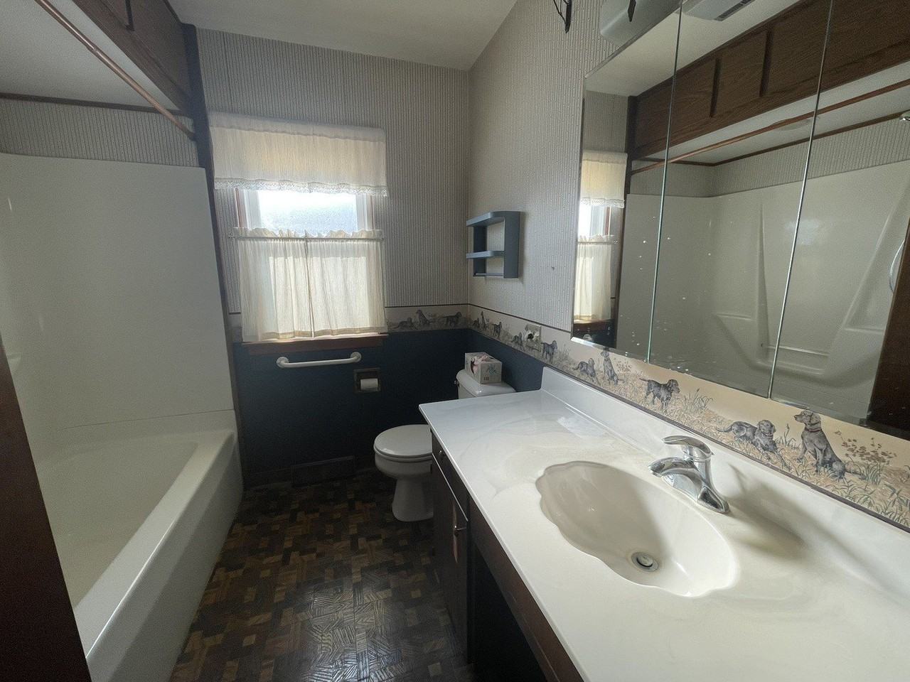 320 Thelma St - Photo 7 of 16