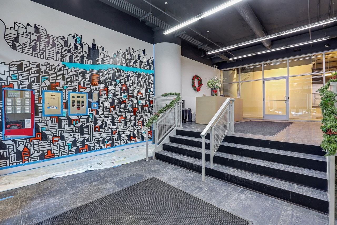 565 W Quincy St Unit 1805 #1805 - Photo 4 of 33