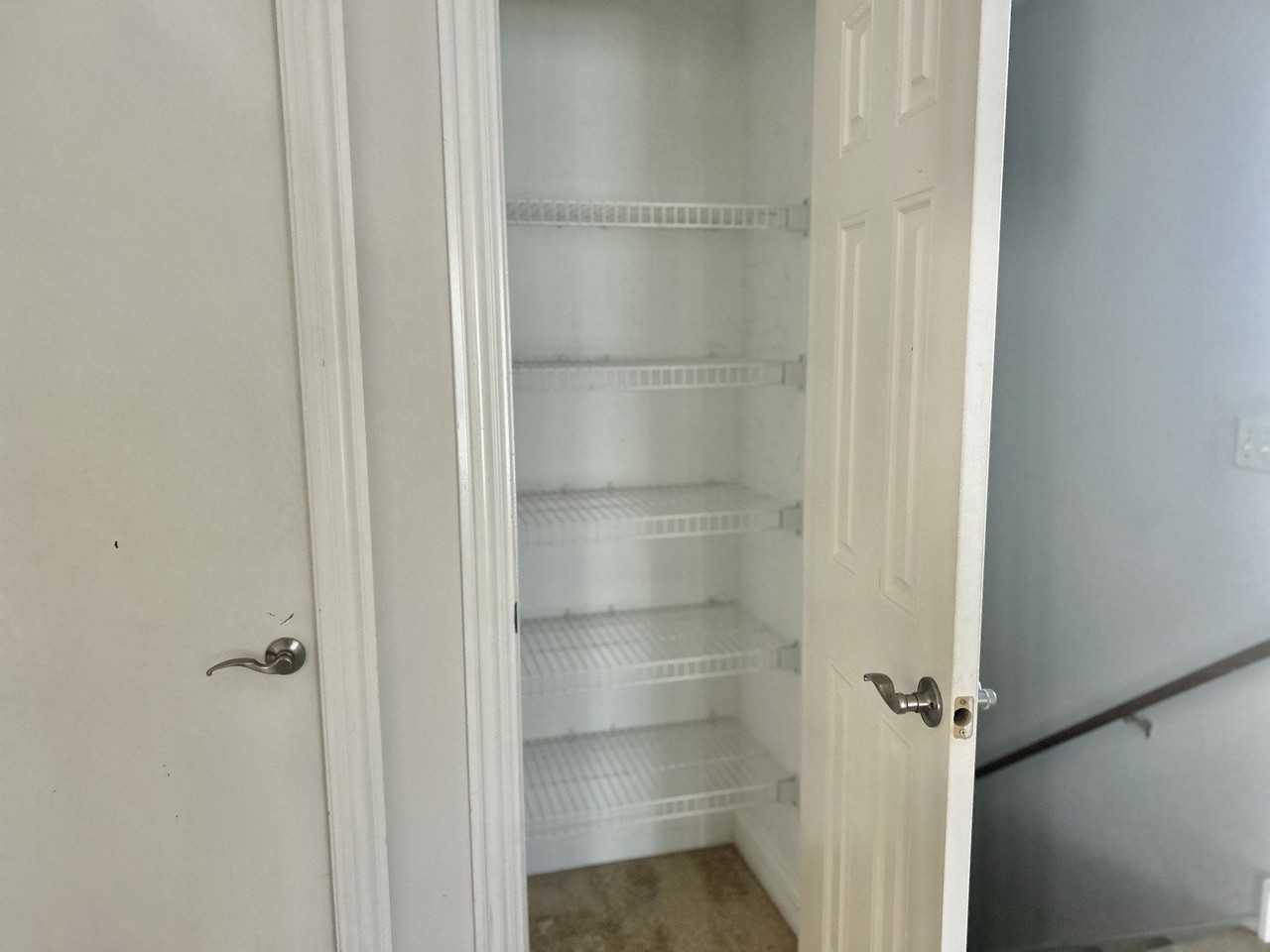 31 Foxcroft Rd Apt 207 #207 - Photo 5 of 11