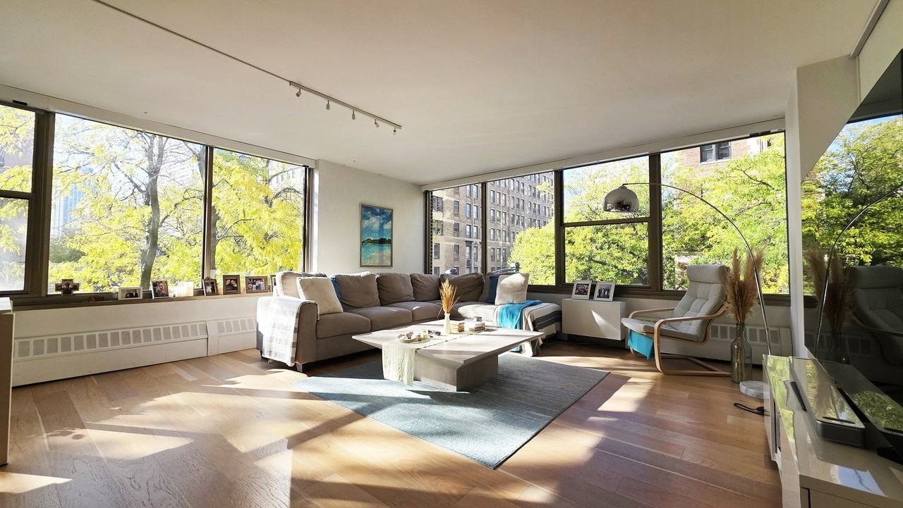 360 W Wellington Ave Apt 2b #2B - Photo 3 of 24