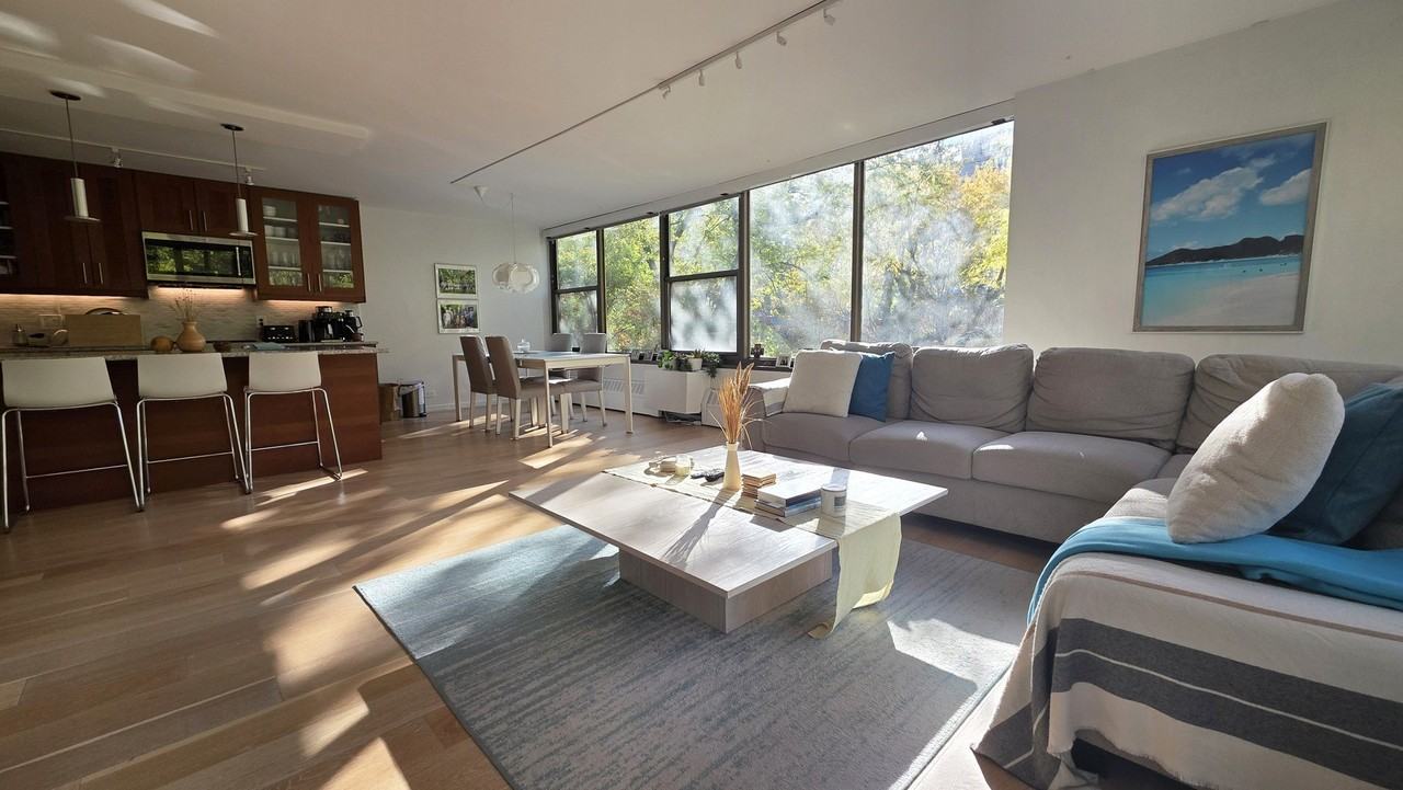 360 W Wellington Ave Apt 2b #2B - Photo 7 of 24