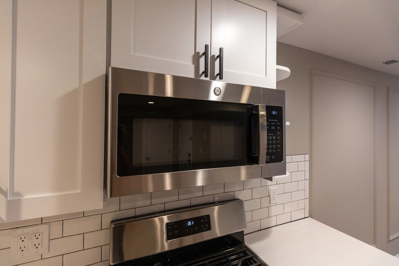 2817 N Talman Ave Unit Gs #GS - Photo 3 of 43