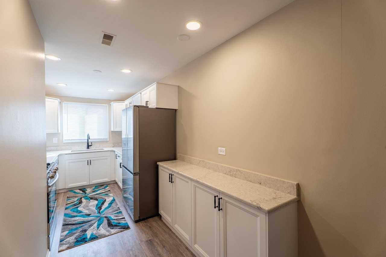 774 Terrace Ct Apt T #T - Photo 6 of 27