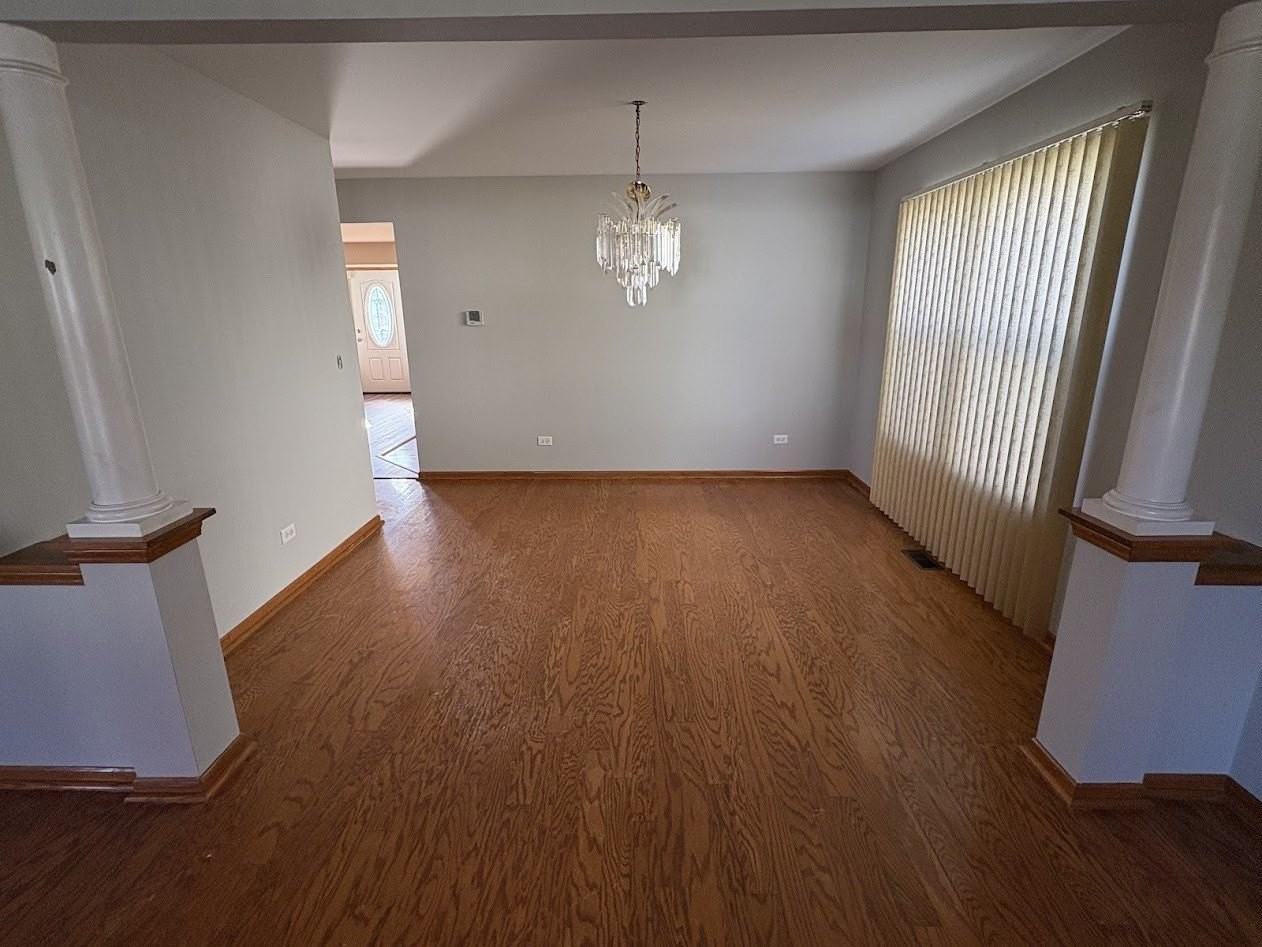 23901 Cahills Way - Photo 4 of 22