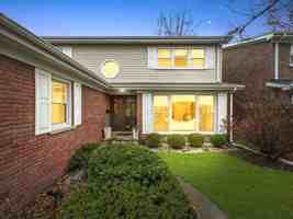 featured image of 5238 Pratt Ave