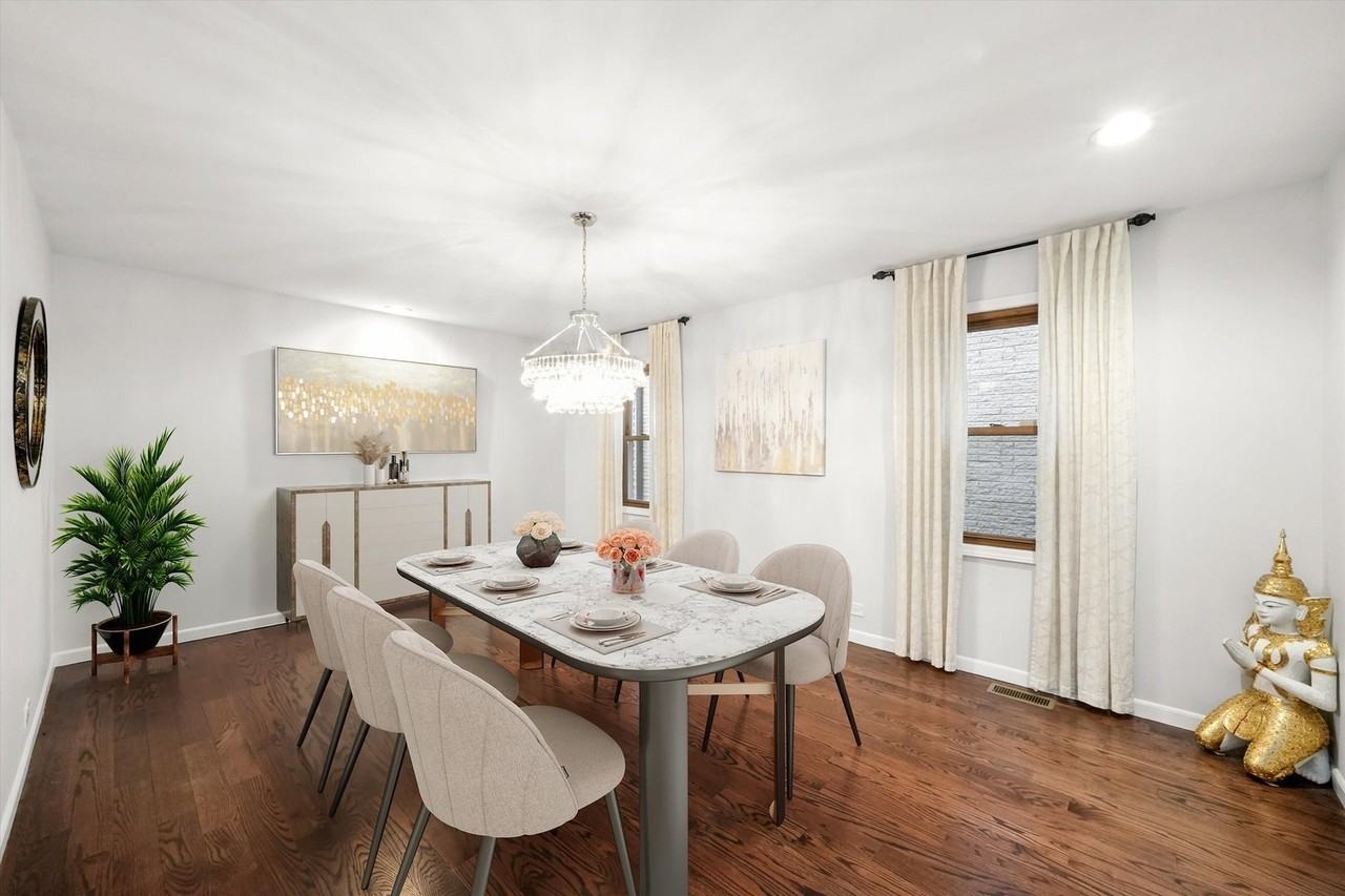 5238 Pratt Ave - Photo 4 of 36