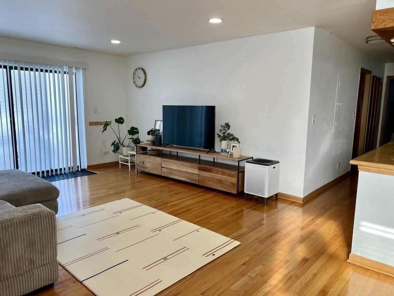 1108 Castilian Ct Apt 126 #126 - Photo 3 of 13