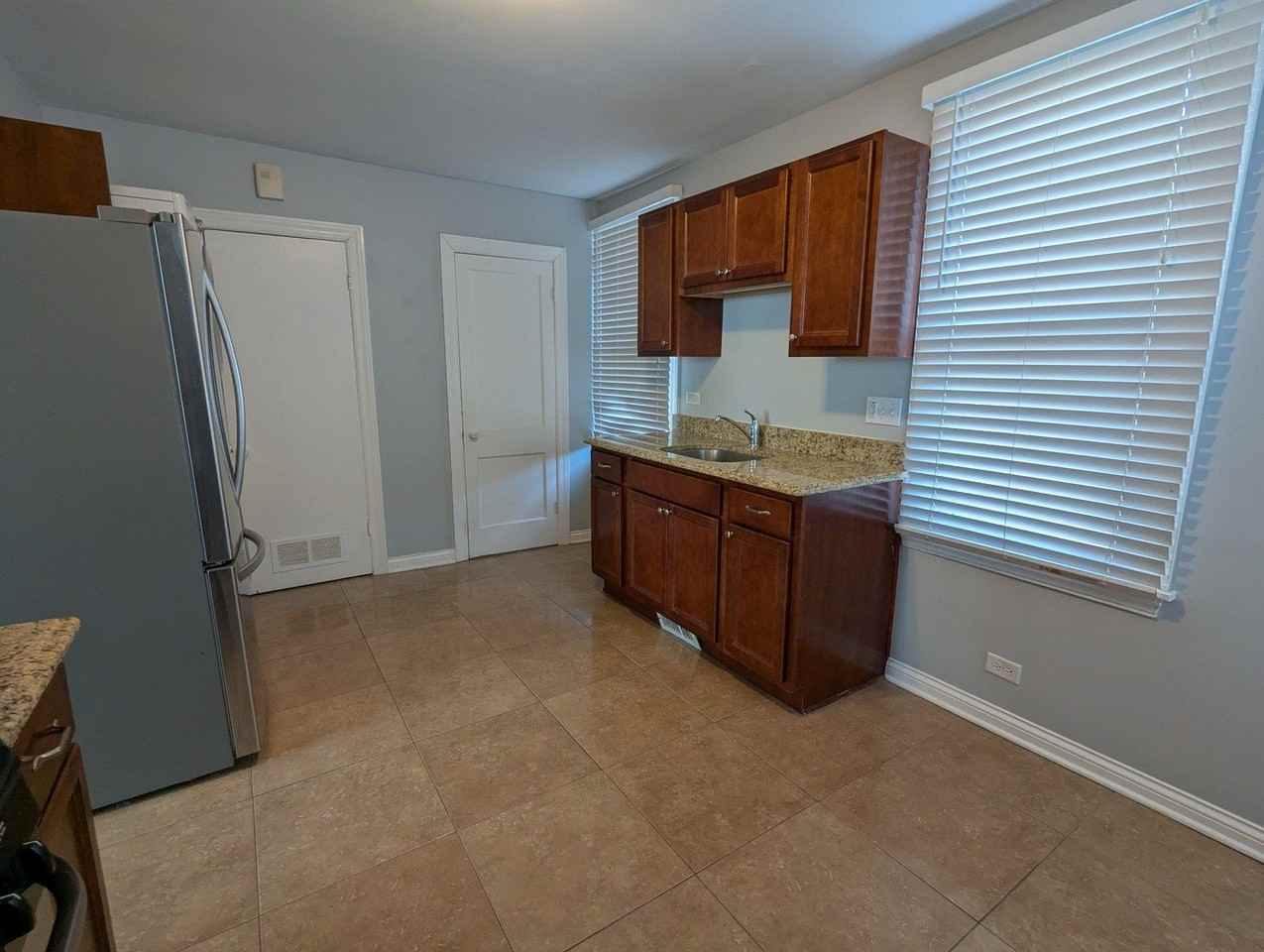 317 E Park Ave Unit A #A - Photo 4 of 7