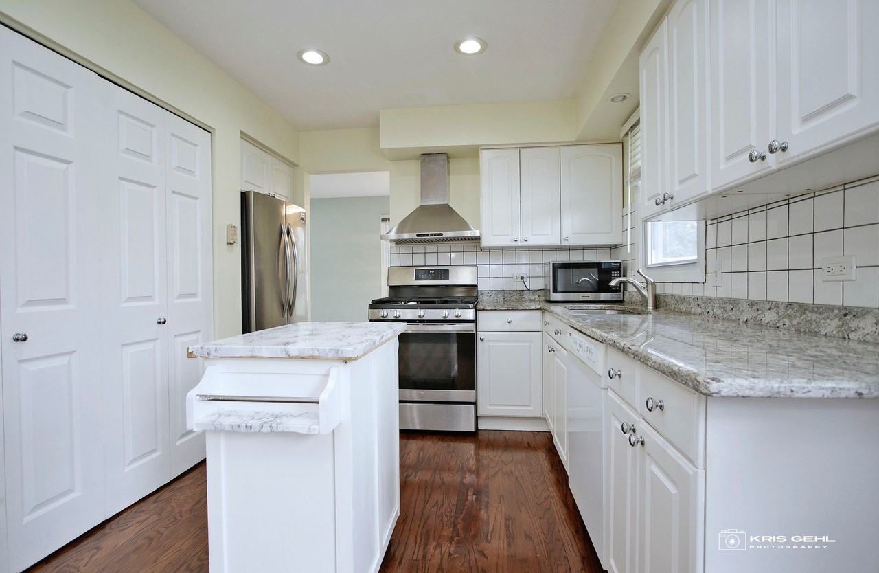 467 Highland Grove Dr - Photo 5 of 22