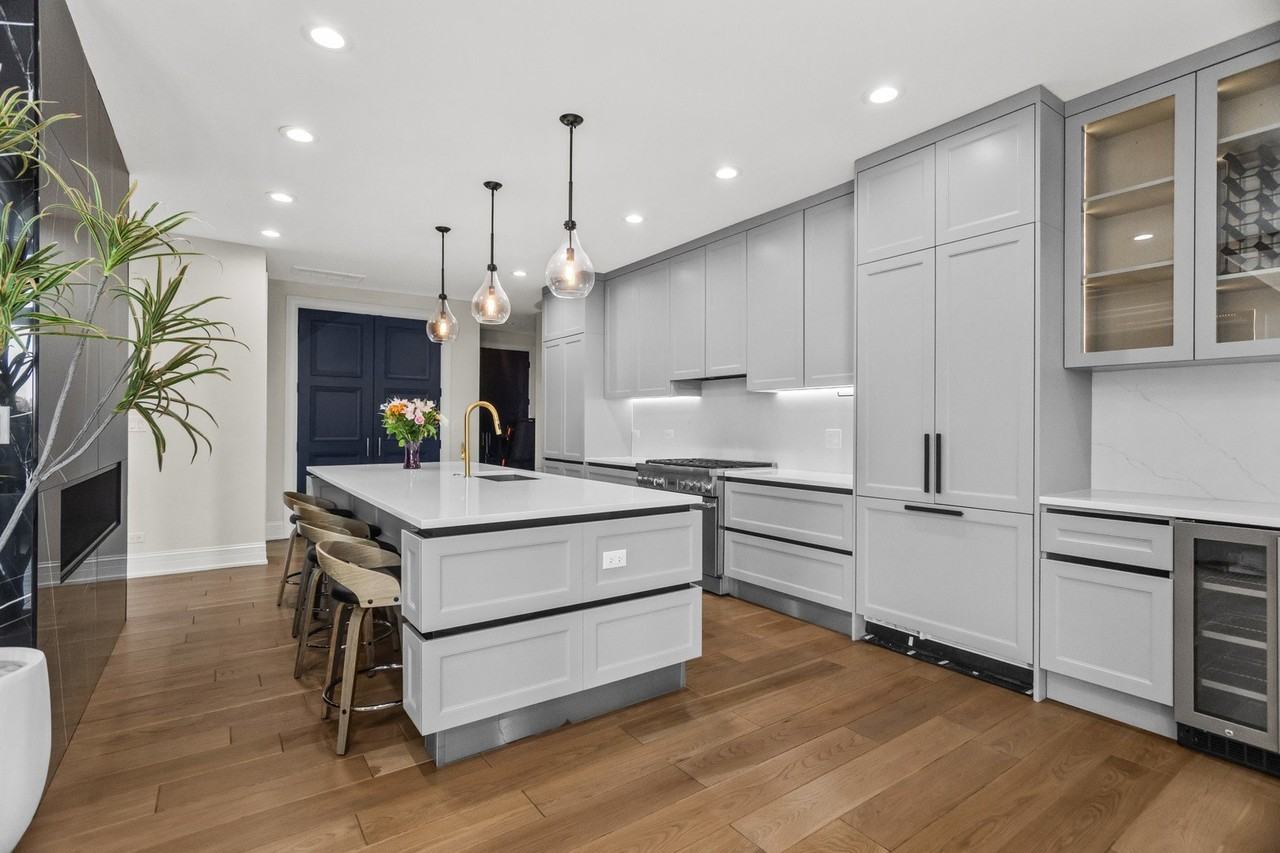 1425 W Fullerton Ave Unit 3n #3N - Photo 5 of 15