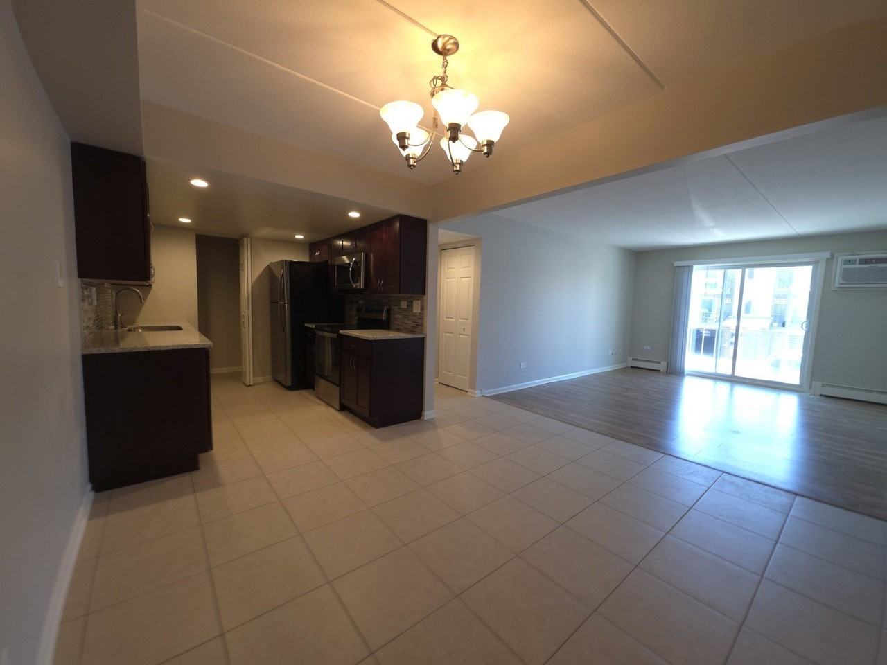 510 Kiowa Dr Apt 104 #104 - Photo 3 of 10