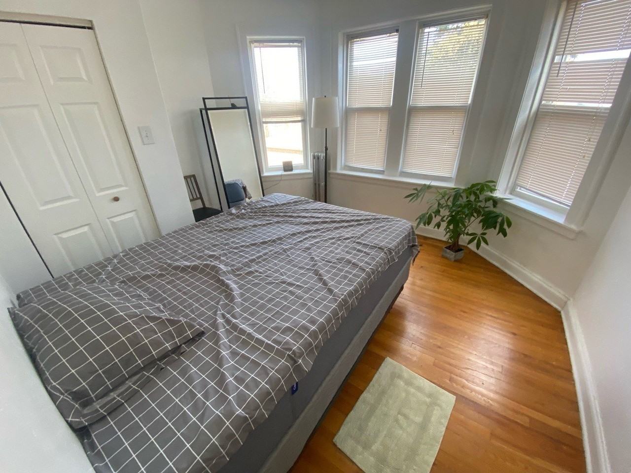 2419 N Oak Park Ave Apt 2c #2C - Photo 3 of 7