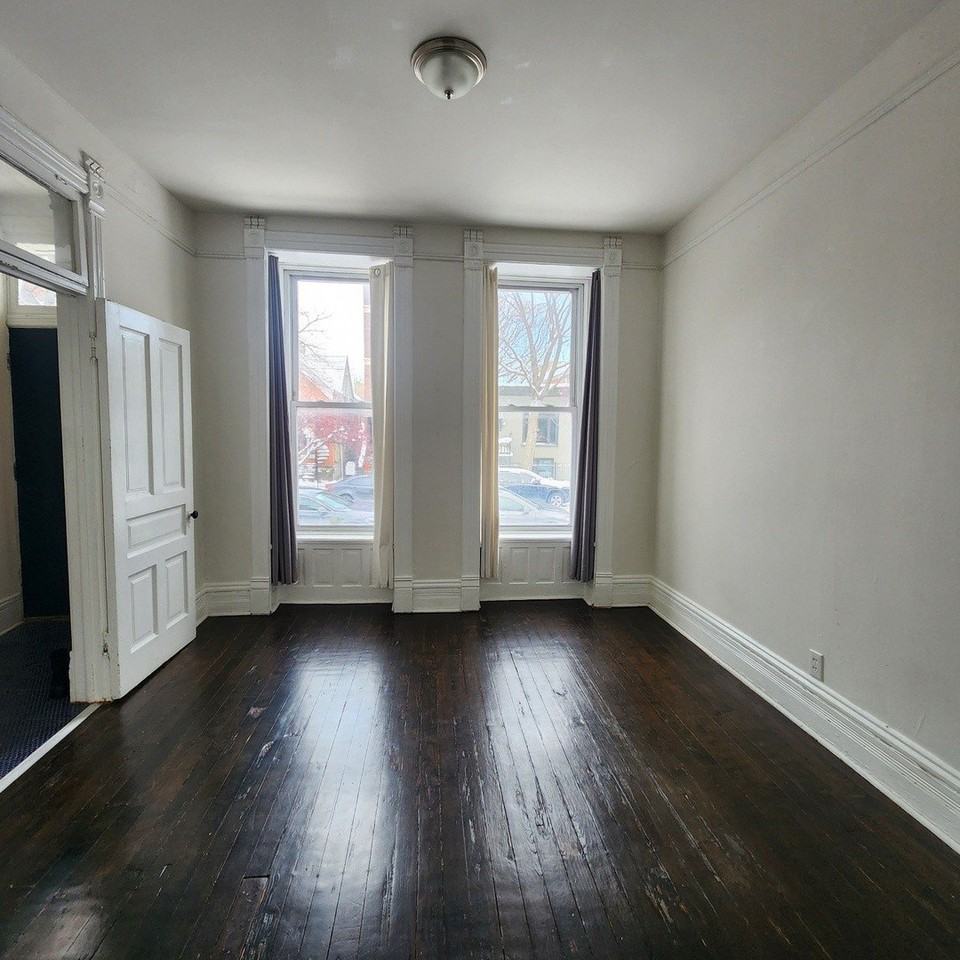 1222 N Campbell Ave Apt 1f #1F - Photo 3 of 21