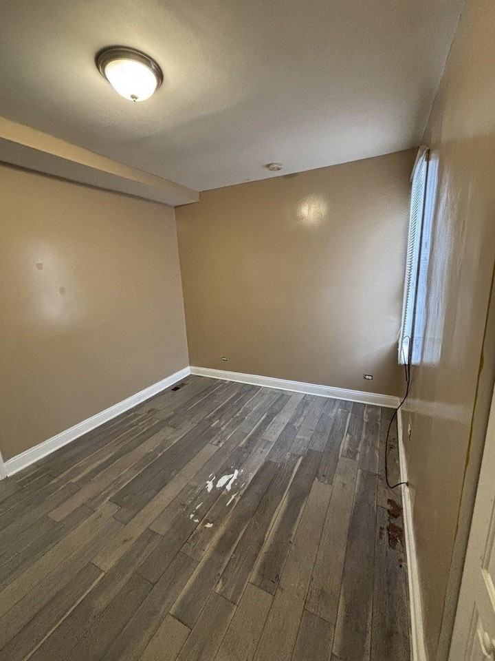 1750 W Steuben St - Photo 4 of 9