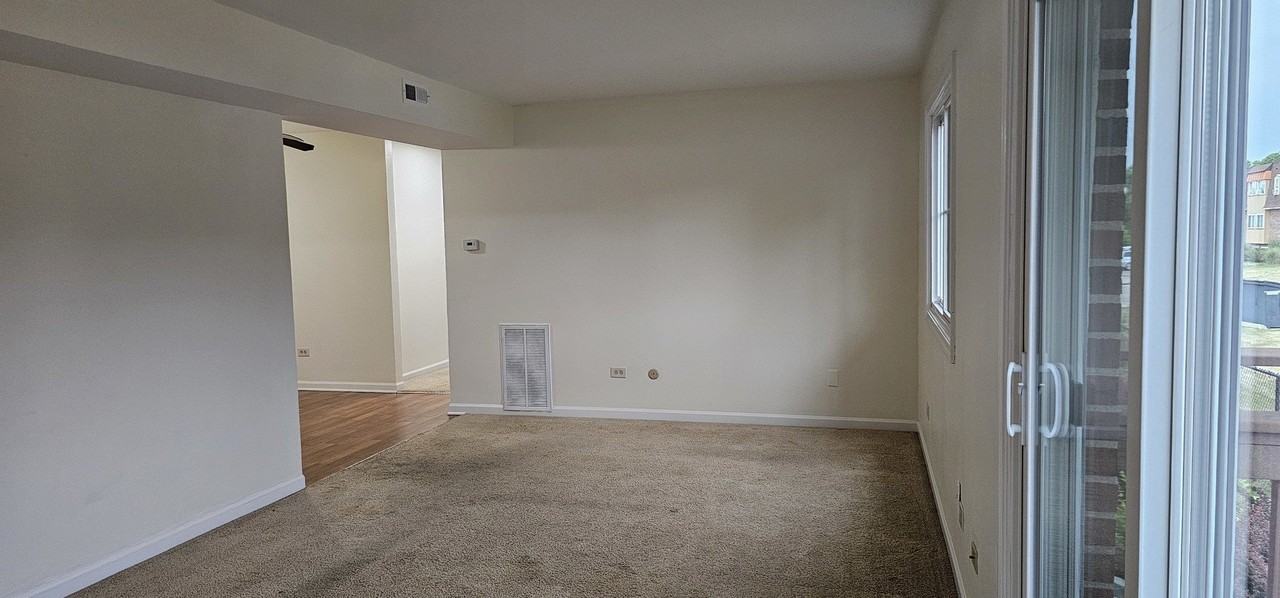 833 Village Quarter Rd Apt A4 #A4 - Photo 4 of 26