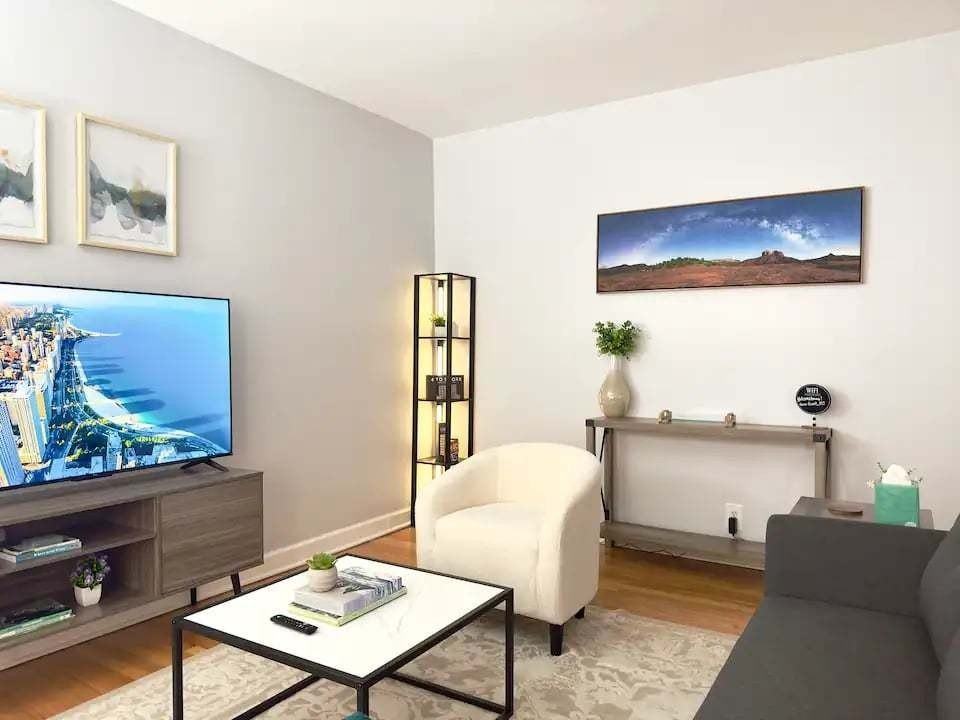 6439 N Hamilton Ave Apt 2c #2C - Photo 5 of 18