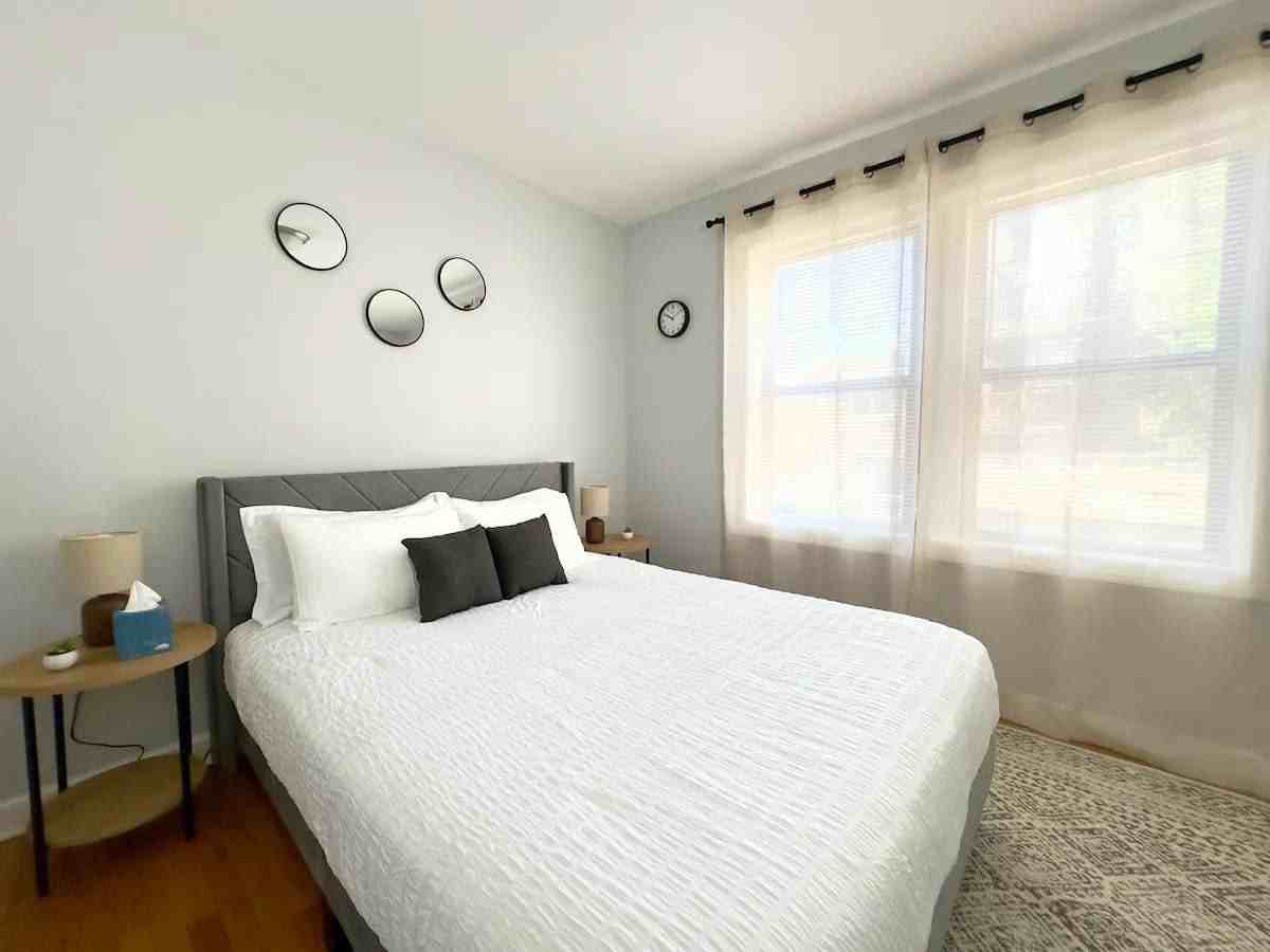 6439 N Hamilton Ave Apt 2c #2C - Photo 7 of 18