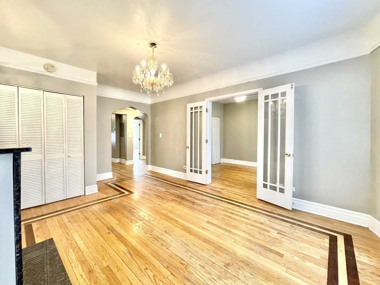 40 N Menard Ave Apt 1a #1A - Photo 3 of 14