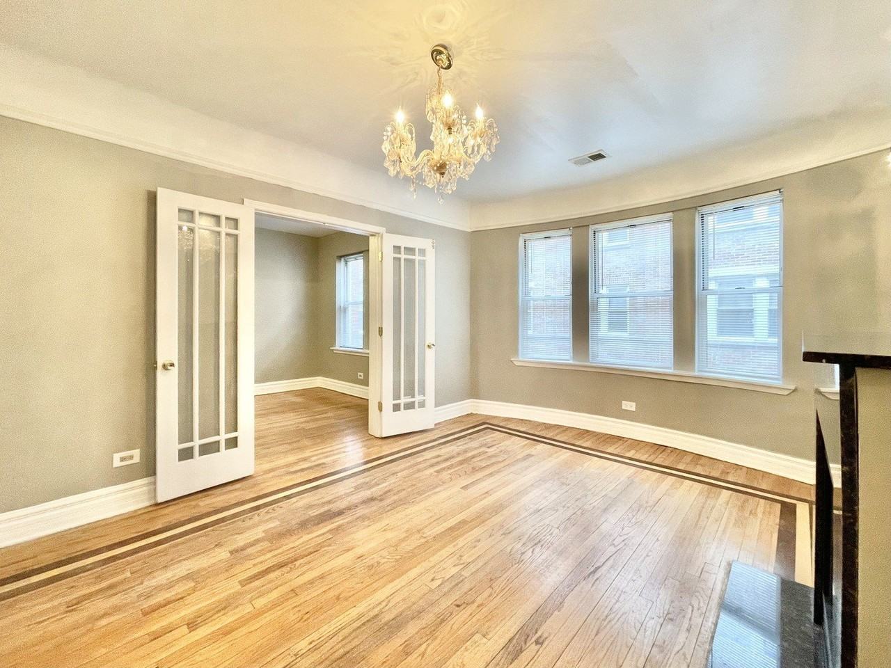 40 N Menard Ave Apt 1a #1A - Photo 5 of 14