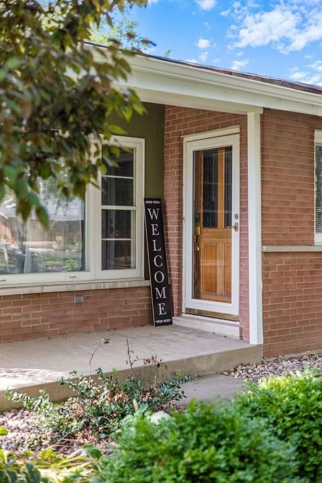 12548 S Major Ave - Photo 3 of 42