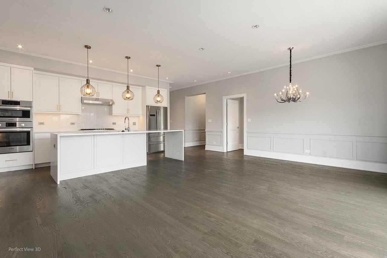 2409 W Berenice Ave Apt 401 #401 - Photo 2 of 23