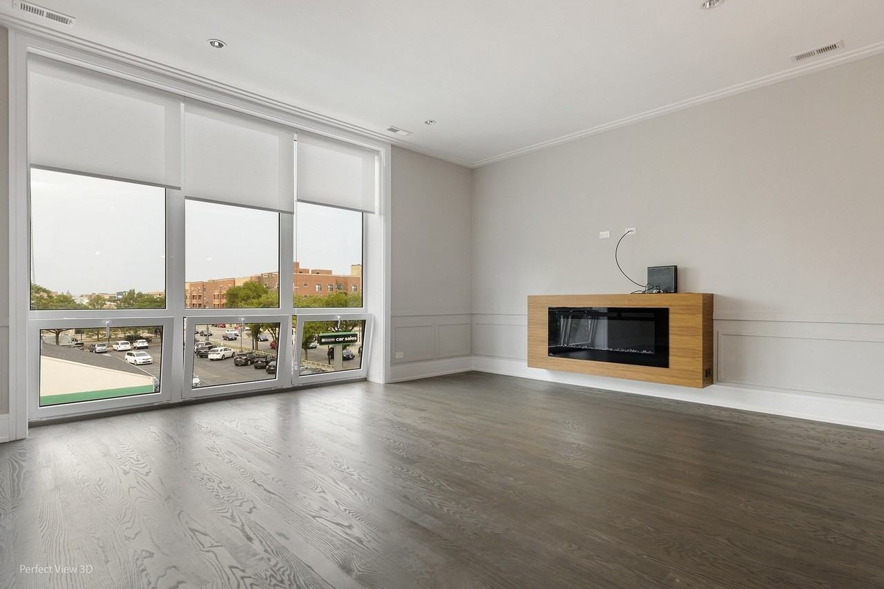 2409 W Berenice Ave Apt 401 #401 - Photo 7 of 23