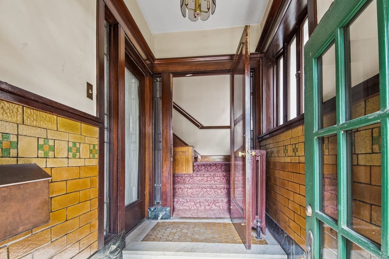 3006 W Logan Blvd Unit 2 #2 - Photo 2 of 22