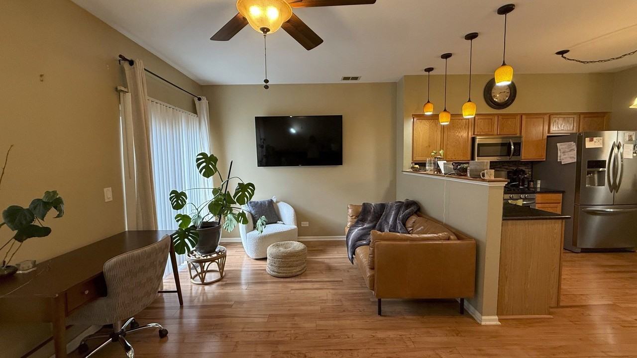 3359 Blue Ridge Dr - Photo 4 of 9