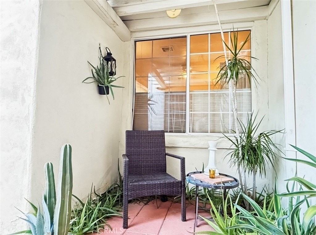 1932 S Barona Rd - Photo 5 of 19