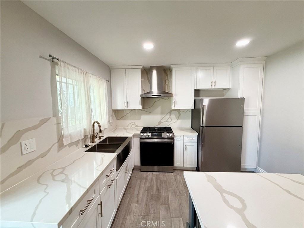 12758 Dalewood St - Photo 7 of 23