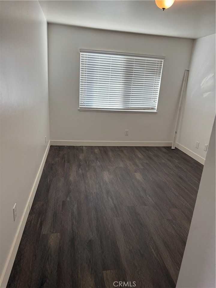 9035 Chaney Ave - Photo 3 of 9